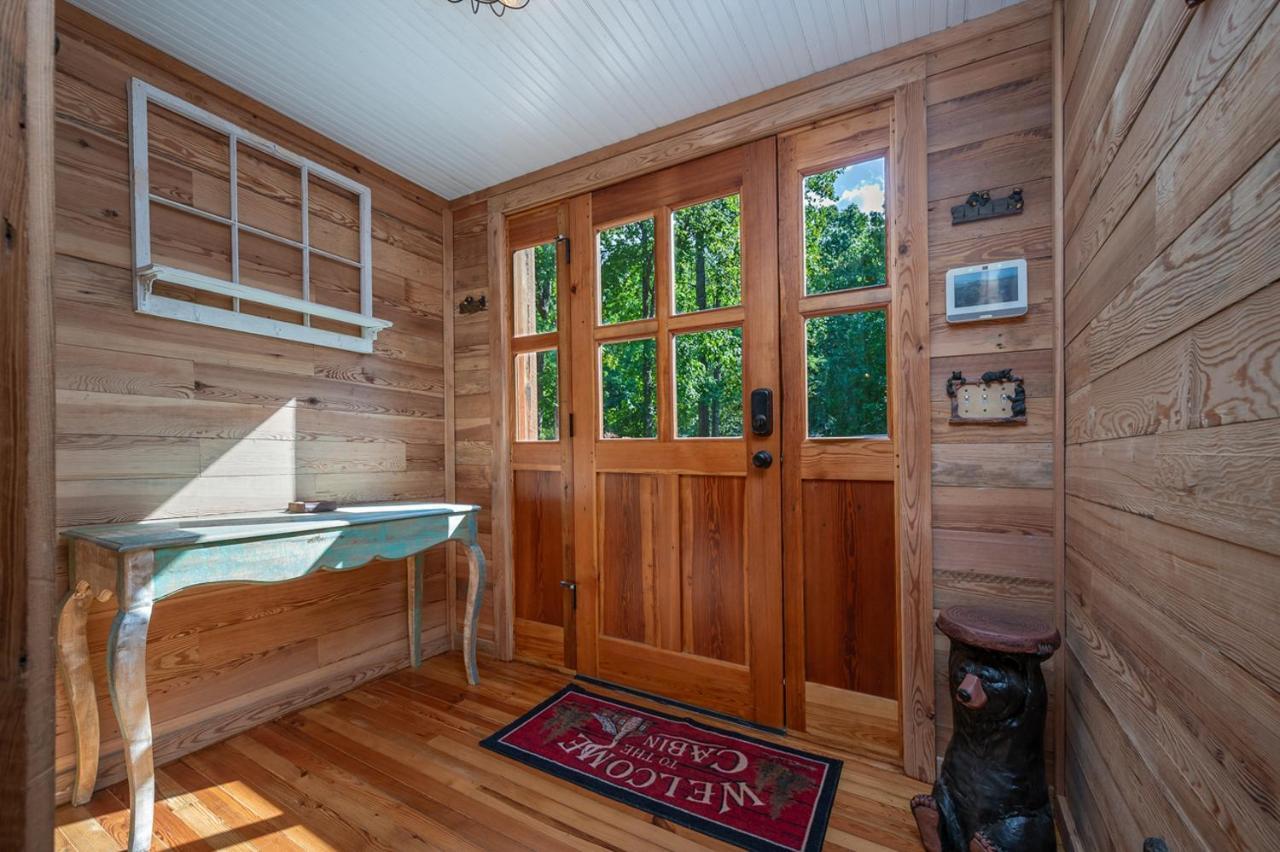 Russell'S Fort At White Oak Point: Historical Cabin On Lake Lure, Luxury, Direct Lake Access! Villa Bagian luar foto