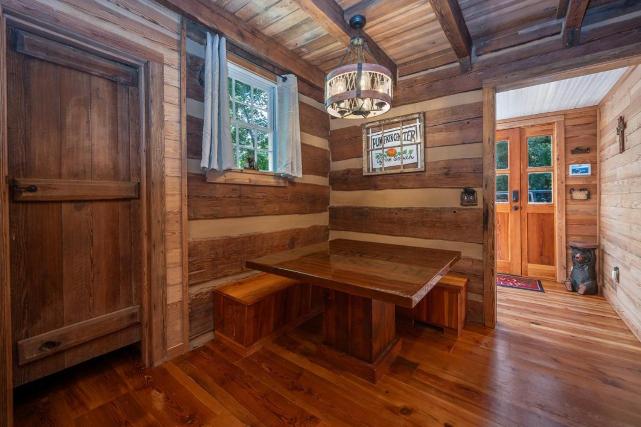 Russell'S Fort At White Oak Point: Historical Cabin On Lake Lure, Luxury, Direct Lake Access! Villa Bagian luar foto