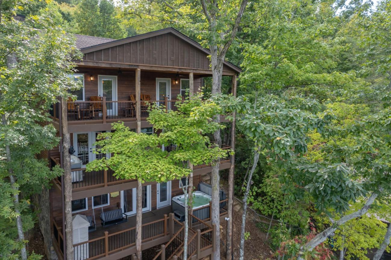Russell'S Fort At White Oak Point: Historical Cabin On Lake Lure, Luxury, Direct Lake Access! Villa Bagian luar foto